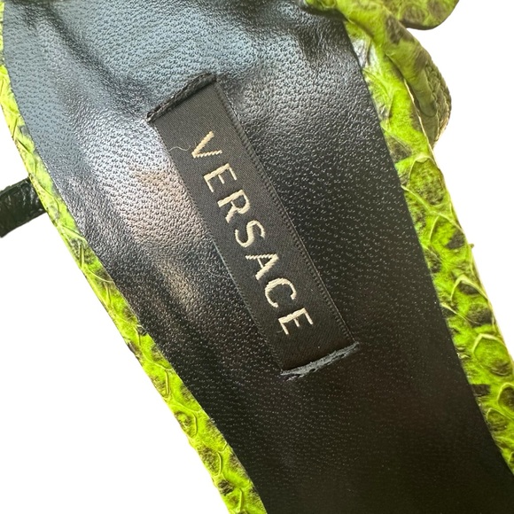 SOLD‼️Versace Snake Skin Jungle Sandals Stiletto Heel Green - Picture 11 of 14